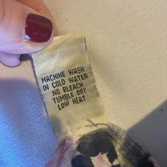 Tie-Dye detail fitted Dress - Picture 8 of 8